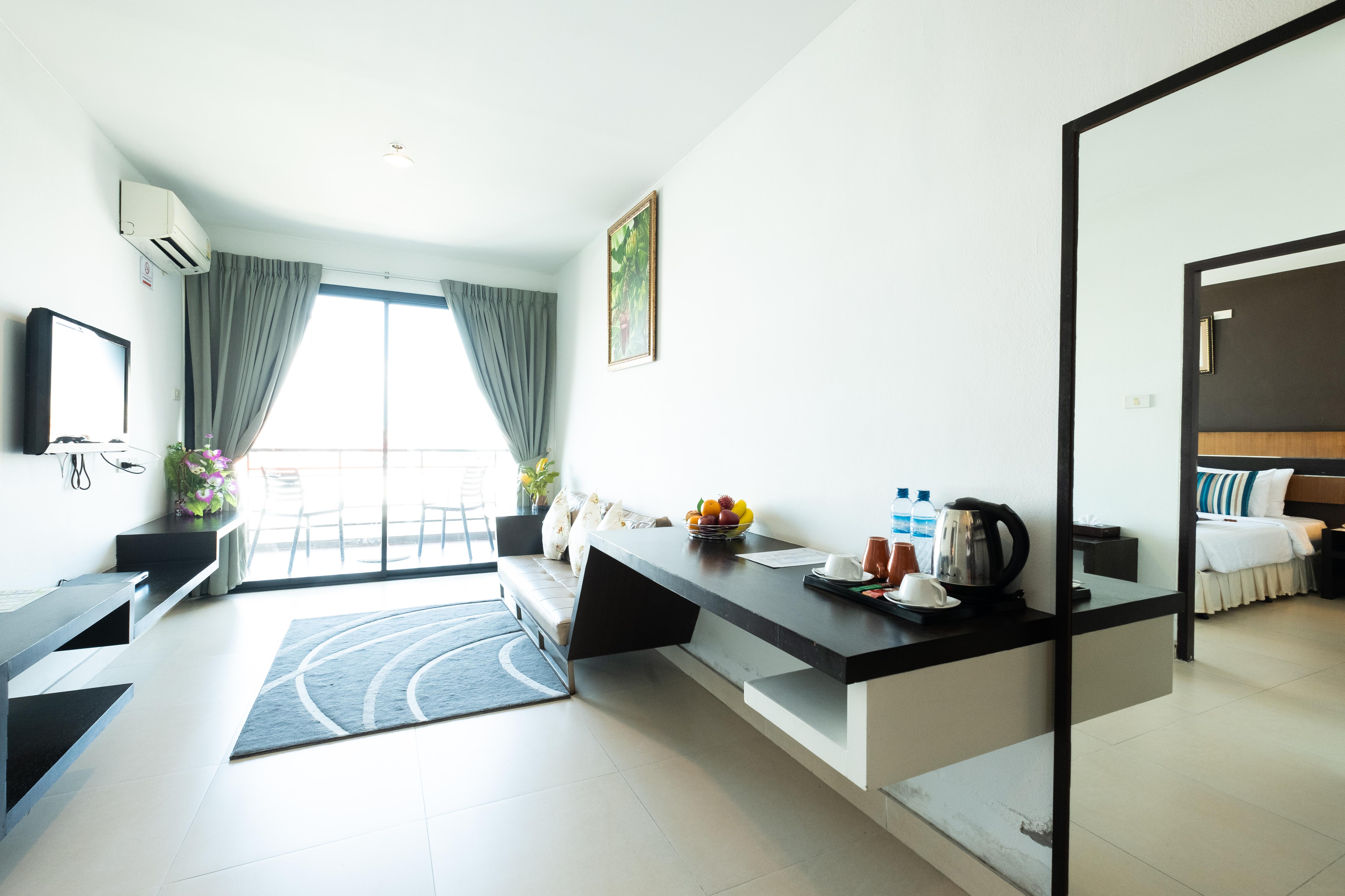 โรงแรม โว้คพัทยา 4*